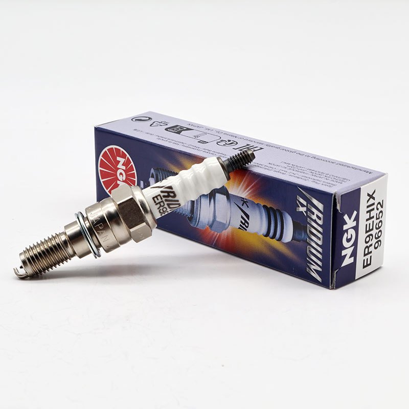 หัวเทียน NGK Iridium ER9EHIX/96652 สําหรับ Honda RVF400/VFR400R/VFR30/RVF35