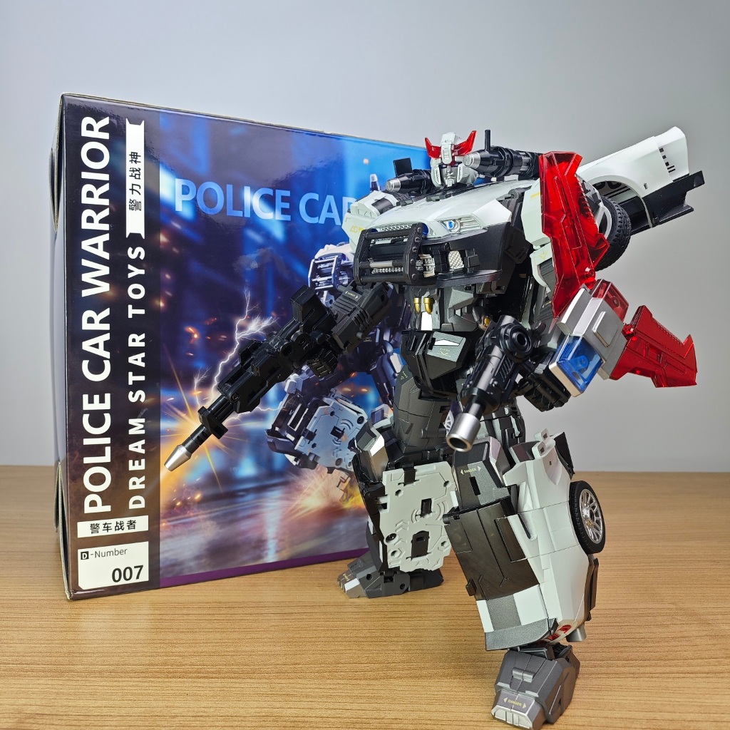 Dream Star DST02-007 Prowl Devastator รถตํารวจ Warrior Transformation Figure