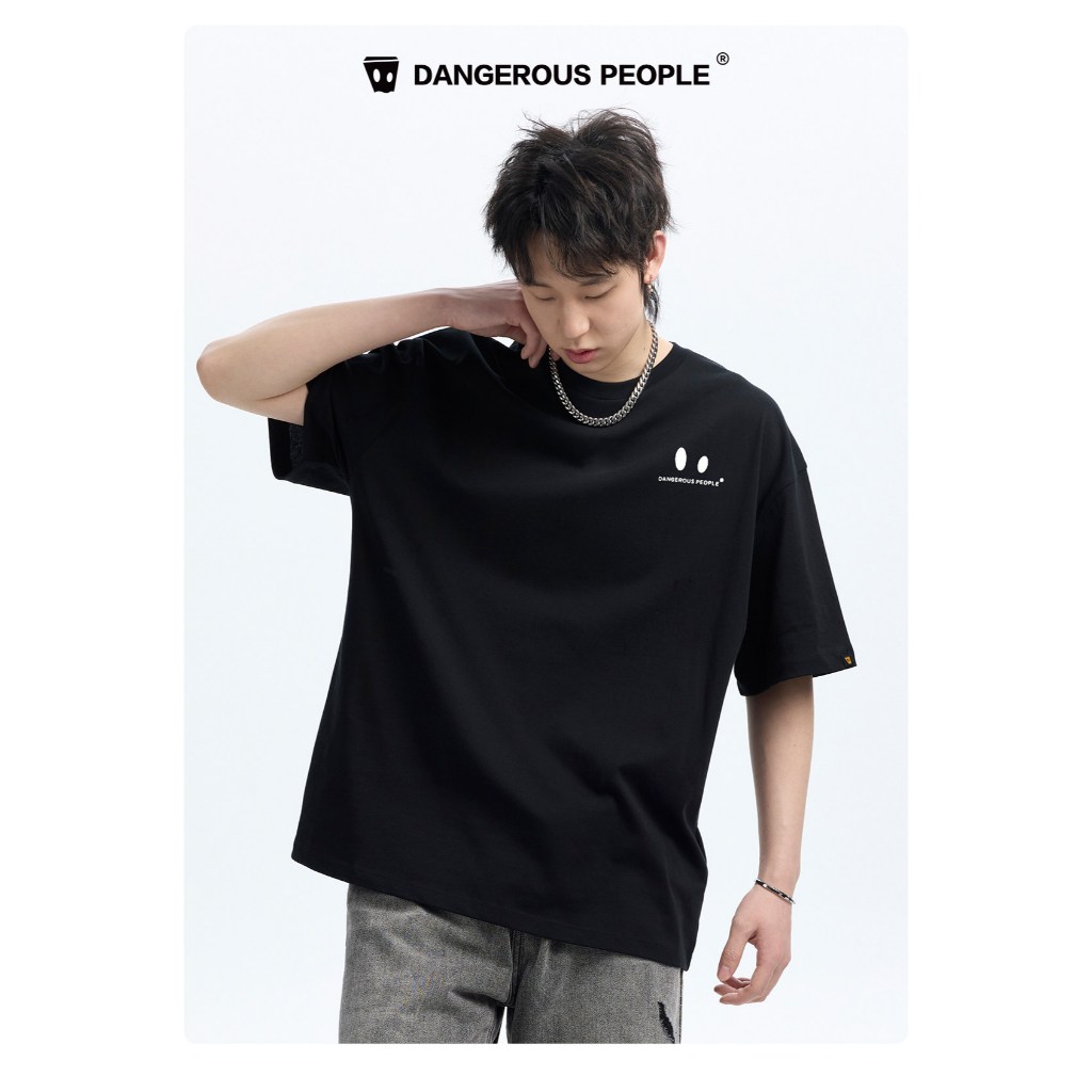 DaDangerous people DSP 3D ตาเล็กเสื้อยืดแขนสั้นลําลองพื้นฐานอเนกประสงค์อินเทรนด์เสื้อยืด