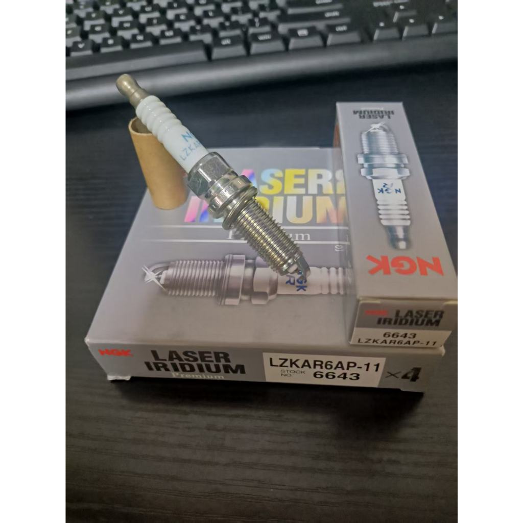 หัวเทียน NGK Single Platinum LZKAR6AP-11 6643 Qichen Teana Liwei D50 Burner