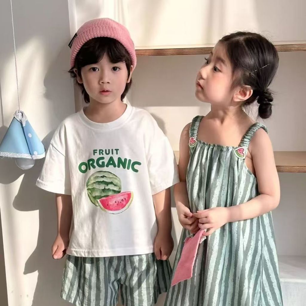ชายหญิงเด็กเสื้อผ้าเกาหลีรุ่นใหม่สบายๆหลวมผ้าฝ้ายแท้แขนสั้นเสื้อยืดเด็กฤดูร้อนสบายๆสีขาวทั้งหมดตรงกับด้านบน