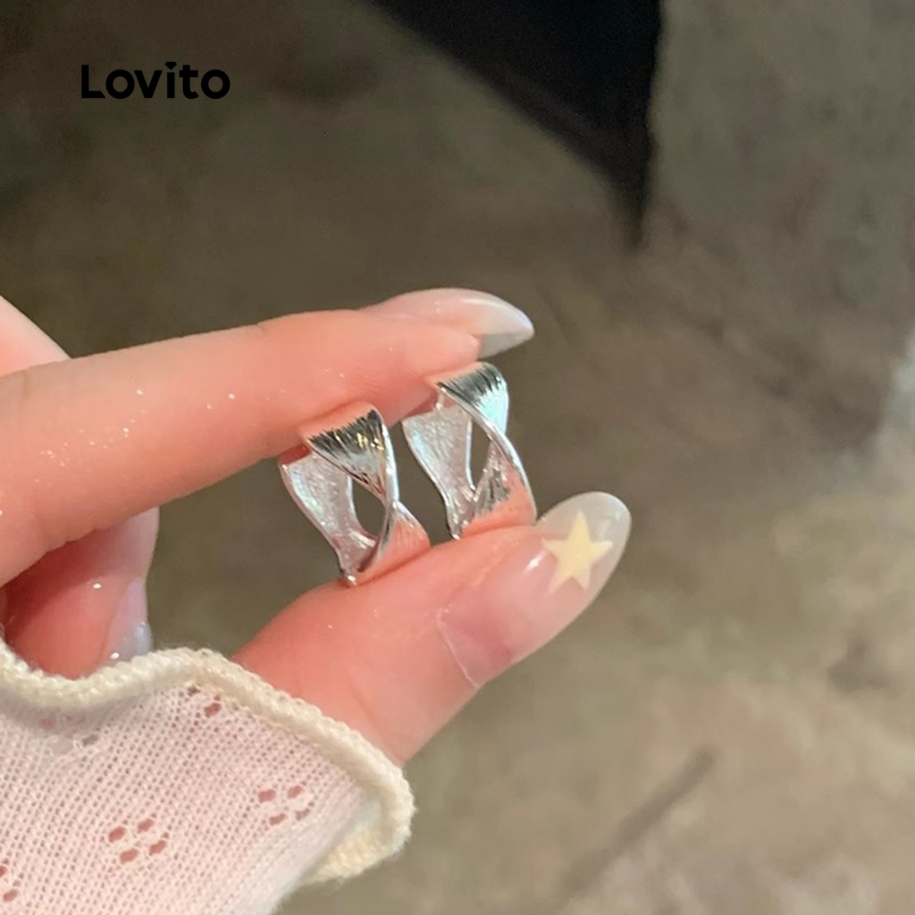 Lovito حلق لؤلؤ بتصميم دانتيل — صورة 3