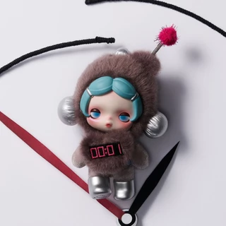 POP MART θ SKULLPANDA Off Mode Series Plush Doll Pendant