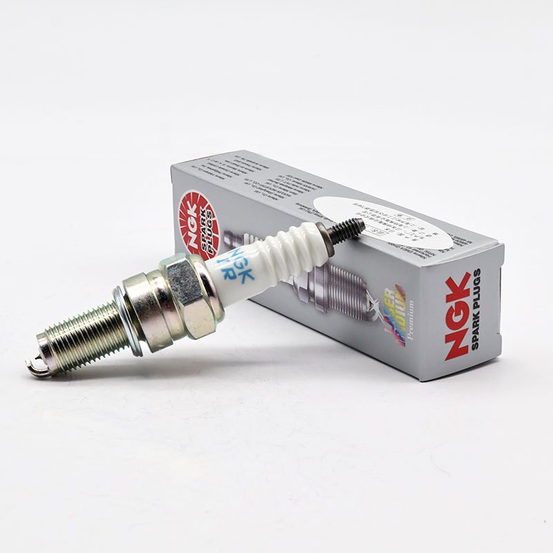 หัวเทียน NGK Iridium CR8EIA-9 4286 สําหรับ Honda 190/Yamaha 155/Suzuki GW250