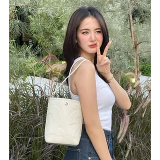 Rally Mini Whisper Bucket Bag ของแท้ กระเป๋าโท้ สะพายข้าง Rally Movement