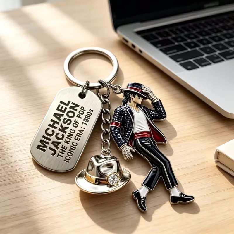 Michael Jackson พวงกุญแจ King of Pop จี้โลหะแฟชั่นเพลง Star รูป Key Chain รถ Key ผู้ถือกระเป๋า Charms เครื่องประดับอุปกรณ์เสริมของขวัญของที่ระลึกสําหรับแฟน MJ ผู้ชายผู้หญิง