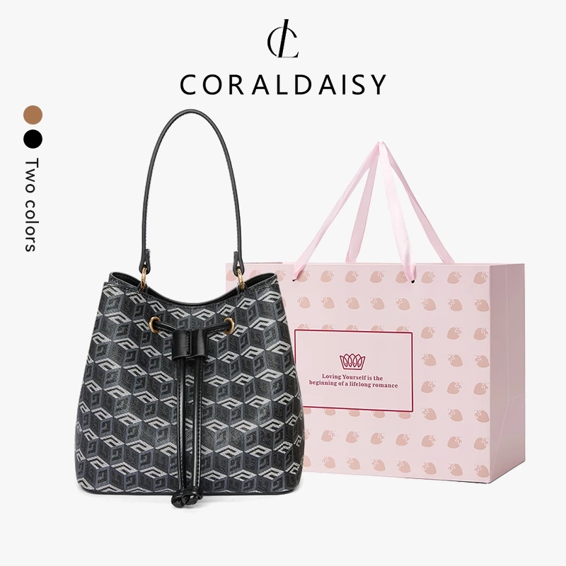 CORALDAISY สินค้าใหม่ปี 2026 กระเป๋าสะพายข้างทรงถัง กระเป๋าสะพายไหล่สายยาว ดีไซน์หรูหราด้วยเชือกรูด
