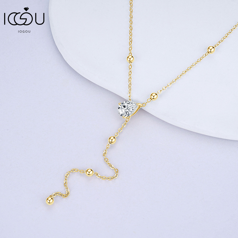 IOGOU GRA ได้รับการรับรอง 2ct Pear Cut Moissanite จี้สร้อยคอผู้หญิง D สี VVS1 พู่อสมมาตรชุบทองทุกวัน