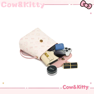 กระเป๋าสะพายข้าง Cow&Kitty กระเป๋าสะพายไหล่ผู้หญิงวัสดุแข็งแรงทนทาน รับน้ำหนักดี ไซส์กระทัดรัดพกพาสะดวก ดีไซน์เรียบง่ายเข้ากับทุกลุค ของใช้