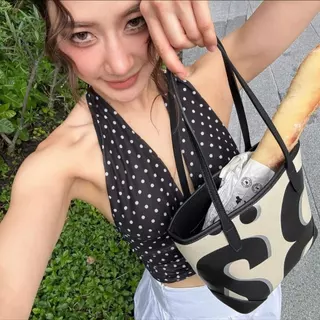 Rally The Bag City Tote x UNO ของแท้💯 กระเป๋าถือ สะพายข้าง พร้อมส่ง