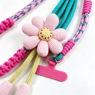 สายคล้องโทรศัพท์ถักลายดอกไม้ สีสันสดใส สไตล์มินิมอล ใส่ได้ทั้งคล้องคอและสะพายข้าง แมทช์เสื้อผ้าได้ทุกชุด