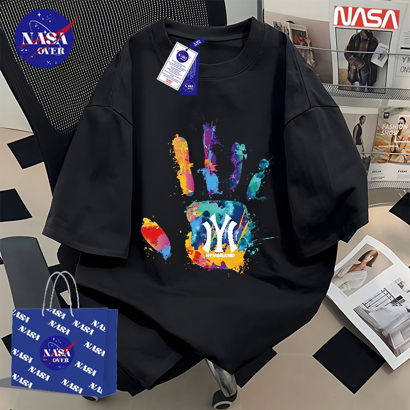 【จัดส่งตลอด 24 ชั่วโมง】🔥NASAชุดหน้าร้อนแฟชั่นลายพิมพ์tshirtoversize🙌คอกลมเสื้อใส่ได้ทั้งชายหญิงYG551