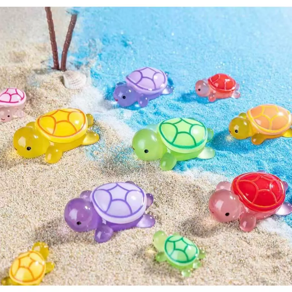 ตุ๊กตาเรซินเรืองแสงตกแต่งตู้ปลาอุปกรณ์เสริม DIY เครื่องประดับสวนน้ําภูมิทัศน์ไมโคร