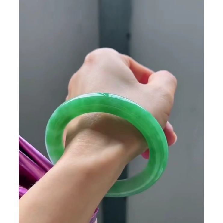 ธรรมชาติ Jadeite A-Product สร้อยข้อมือปลอดภัยสร้อยข้อมือสนับสนุนคัดลอกการตรวจสอบปลอมหนึ่งสหายสิบครั้ง Amount
