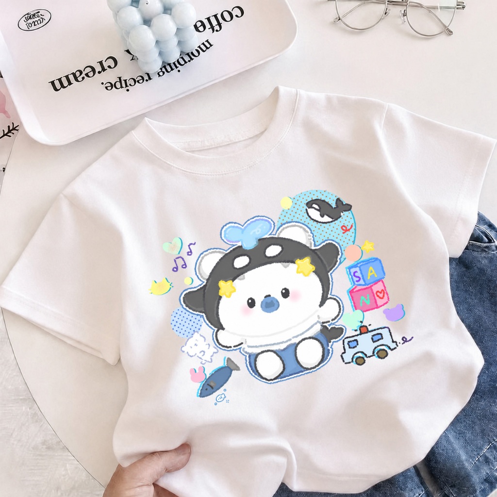 【ส่งในวันเดียวกัน】NASA เสื้อยืดเด็ก ลายการ์ตูน Polcasan สุดน่ารัก ไม่ต้องรีด สำหรับเด็ก 1-12 ปี