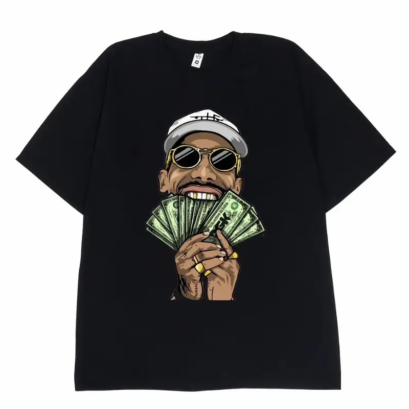 Hip Hop Rapper Holding Money Graphic T-Shirt Streetwear เสื้อยืดแขนสั้น Unisex