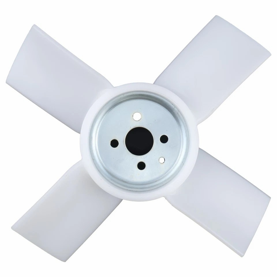 พัดลมระบายความร้อน 15872-7410 1587274110 สําหรับ Kubota D722 Z602 เครื่องยนต์ BX1880 BX2200 BX2360 B