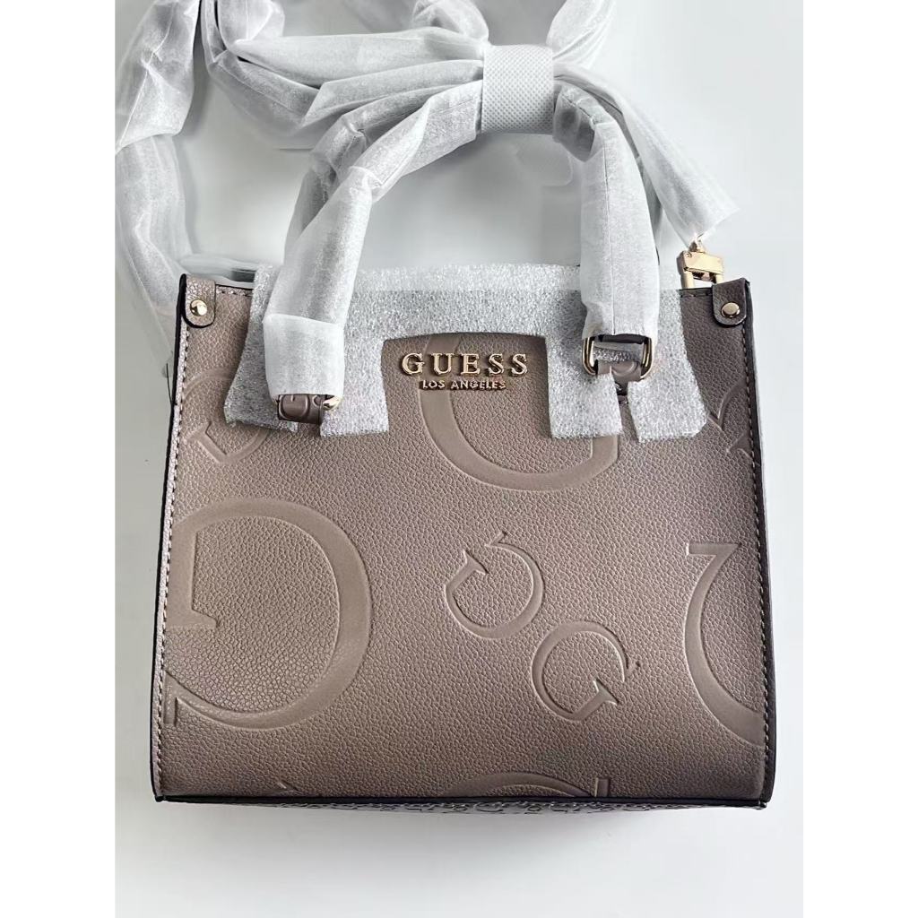 ใหม่ GUESS กระเป๋าถือผู้หญิง กระเป๋าสะพายข้าง 2512801