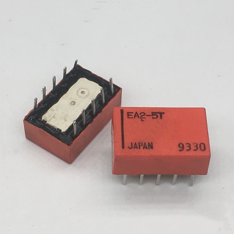 รีเลย์ EA2-5T EA2-12T 10 Pins