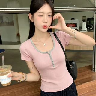 เสื้อยืดแขนสั้นผู้หญิง สีตัดกัน คอปกสี่เหลี่ยม กระชับร่างสไตล์เกาหลี เสื้อสั้น
