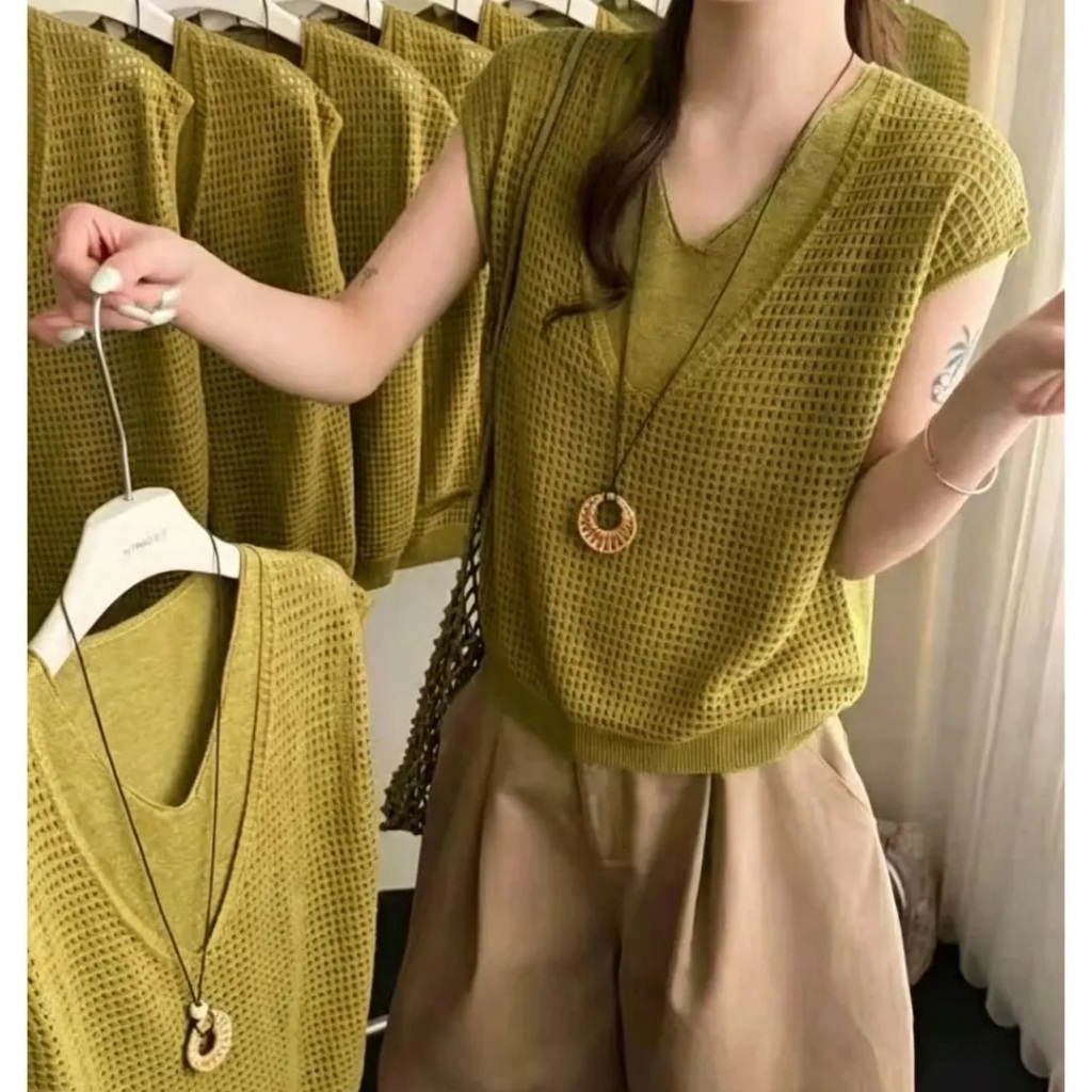แขนสั้นเสื้อกันหนาวผู้หญิงสไตล์ใหม่แฟชั่น ผอมลง ดูกลวงปลอมสองชิ้นด้านบนมัสตาร์ดสีเขียว