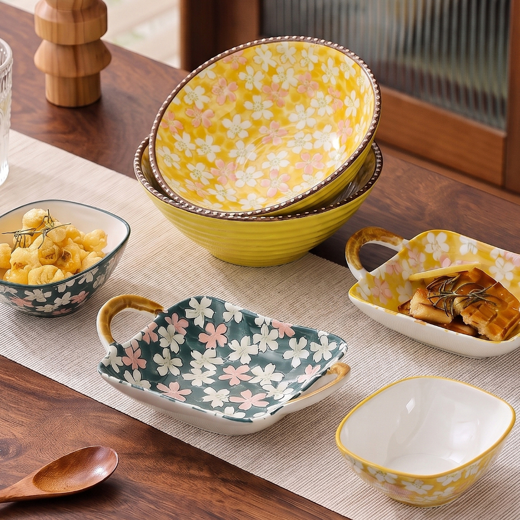 HongDian ชามเซรามิก ceramic porcelain bowl ลายดอกซากุระ สไตล์ญี่ปุ่น ชามลึกปากกว้าง จุอาหารได้มาก เหมาะสำหรับราเมง บะหมี่ ซุป ข้าวต้ม สลัด ของหวาน ใช้ได้ทั้งบ้าน ร้านอาหาร โรงแรม งานเลี้ยง ปาร์ตี้ วัสดุคุณภาพสูง เคลือบใต้วัสดุ สีไม่หลุดลอก ใช้กับไมโครเวฟ