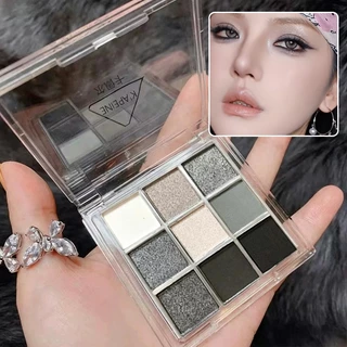 9 สีเคลือบมุกรมควันกุหลาบอายแชโดว์คณะกรรมการทนทานกันน้ําแต่งหน้าตาเหมาะสําหรับงานเลี้ยงวันวาเลนไทน์