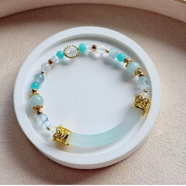 Tianhe Stone Kyanite สร้อยข้อมือคริสตัลสีขาว