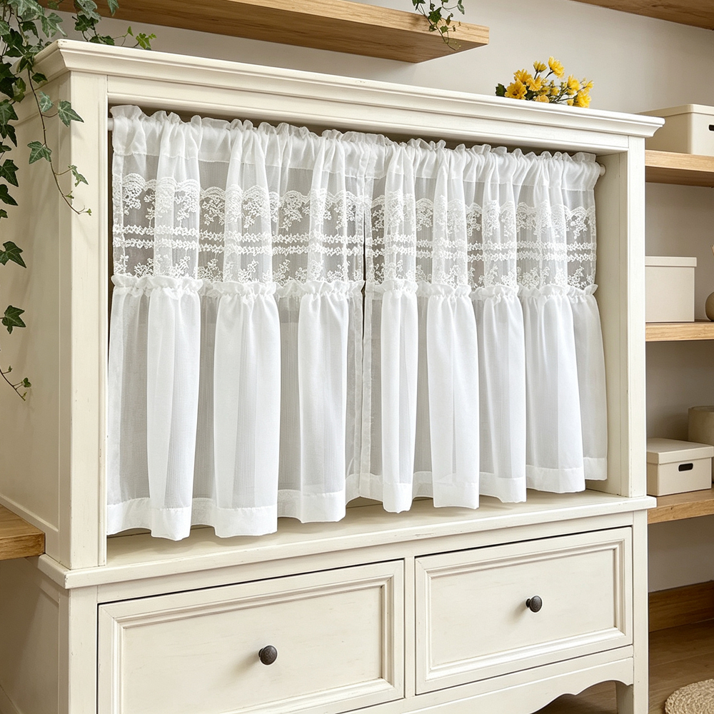 ดอกไม้สีขาวลูกไม้โรแมนติก Ruffles กับ Solid Sheer ผ้าม่านสั้นสําหรับ Cafe Kitchen Valance Victorian ผ้าม่าน Topper Rod กระเป๋า