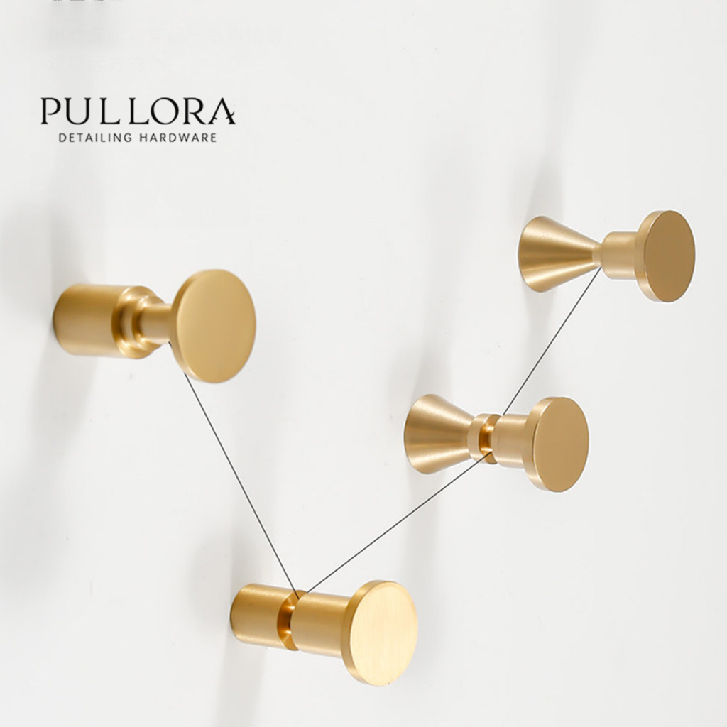 Pullora ชุดสี่หรูหราทองเหลืองแข็งโลหะตะขอเสื้อทองสําริดโบราณสีดําสําหรับตกแต่งบ้านและเสื้อผ้าผ้าขนหนูใช้