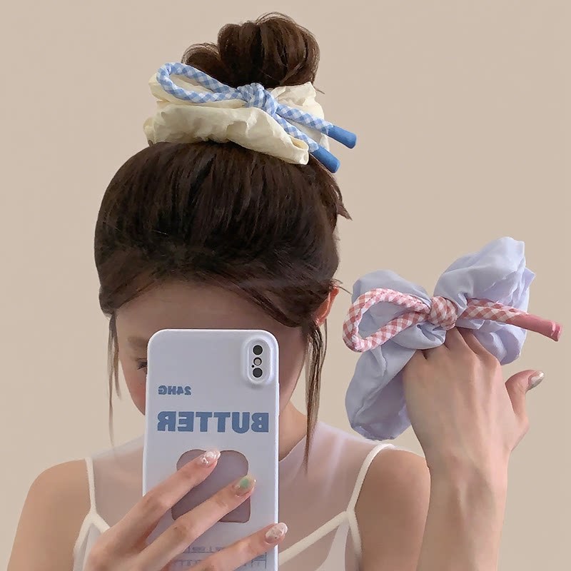 สีชมพูสีฟ้าตารางผูกปมลําแสง Scrunchy เชือกผมปุยเมฆผมแหวนหัวเชือก