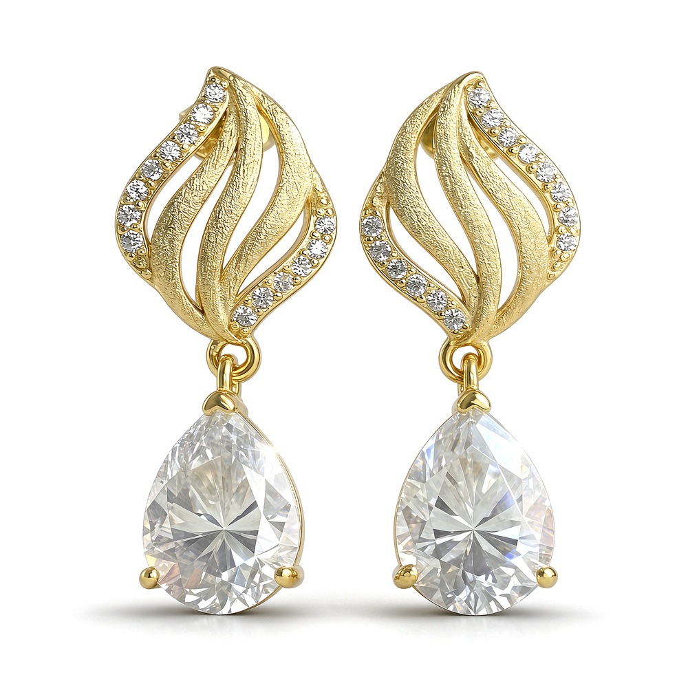 D สี 7*9 มม.หยดน้ํา Moissanite ต่างหู S925 เงินสเตอร์ลิงชุบ 18K Gold Ear Studs สําหรับผู้หญิงเครื่อง