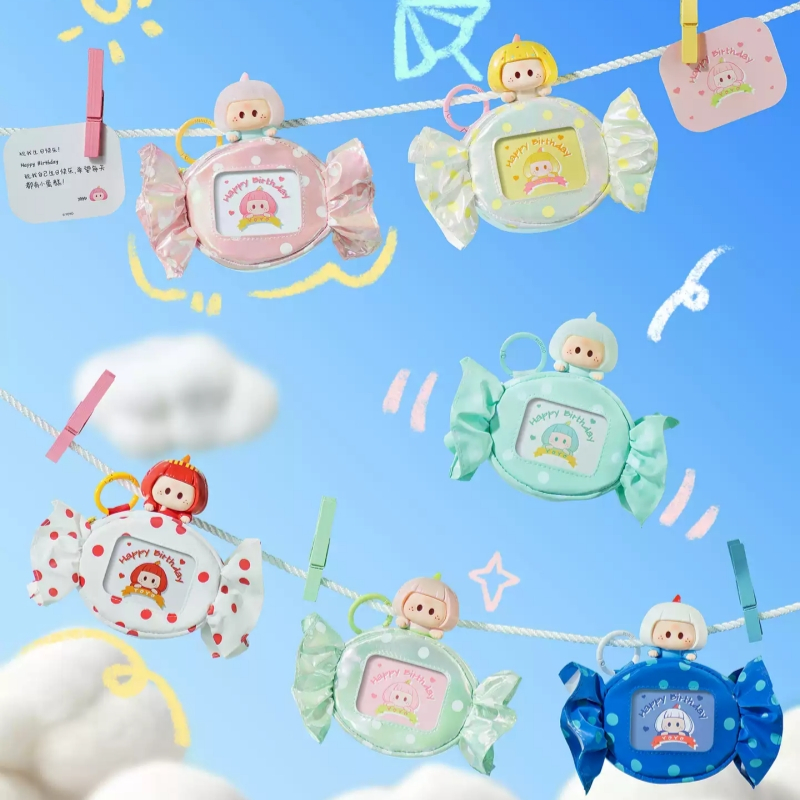 [ของแท้ พร้อมส่ง] MINISO YOYO Carry You Series Candy Figure Bag กล่องสุ่ม จี้กระเป๋า ของขวัญสาวๆ ของขวัญวันเกิด