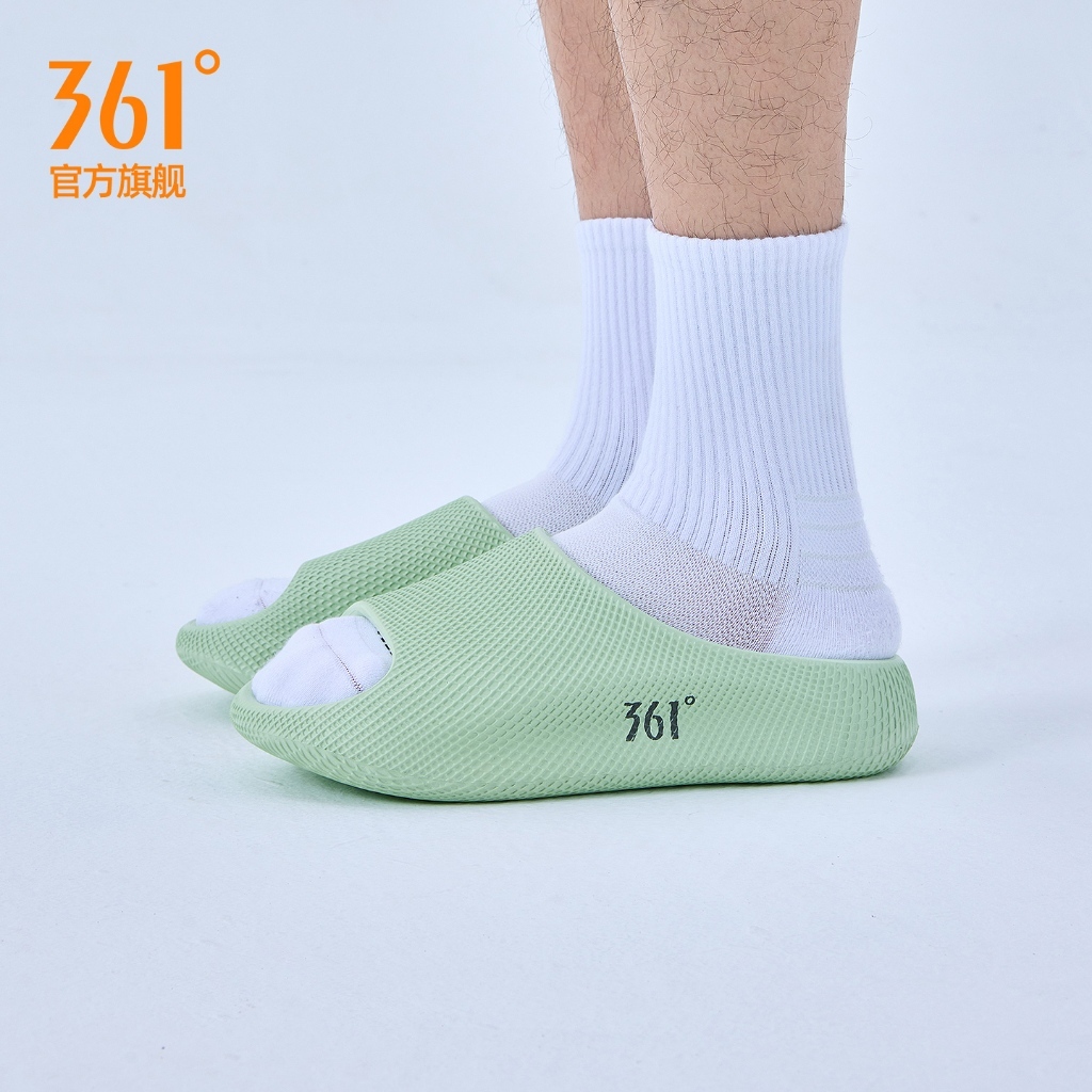 361 Degrees شبشب ناعم بنقش بارز — صورة 6