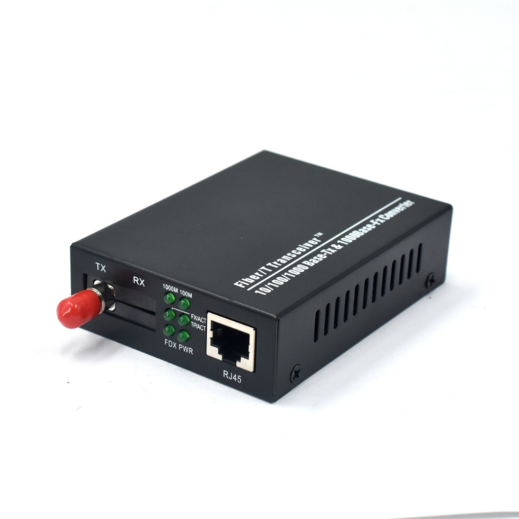 Unmanaged Single Mode Fiber to Ethernet Media Converter 1000Mbps RJ45 1 SFP Slot 1.25Gbps Plug-and‐P