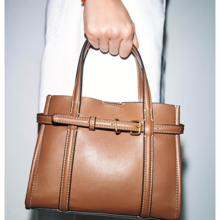 ZARA HOME กระเป๋าโท้ทผู้หญิง วินเทจ หัวเข็มขัดคู่ ความจุมาก สายสะพายกว้าง ถือ‑สะพายข้าง