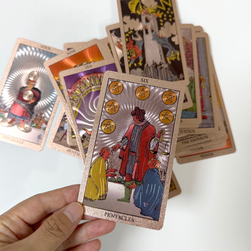 Rose Gold & Black Gold Tarot Cards Deck กันน้ําการ์ดทํานายพร้อมสมุดคู่มือภาษาอังกฤษสําหรับผู้ที่ชื่นชอบการทํานาย