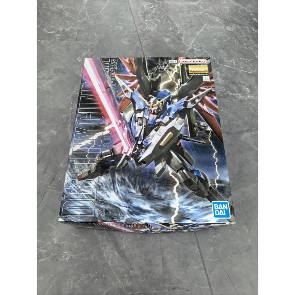 ชุดโมเดล Bandai MG 1/100 Destiny Gundam ZGMF-X42S