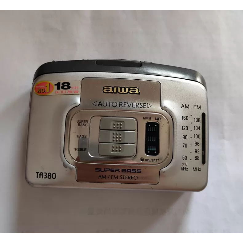 เครื่องเล่นเทปคาสเซ็ต AIWA HS-TA380 – บริการพร้อมหูฟัง #VintageAudio #CassettePlayer #AIWA