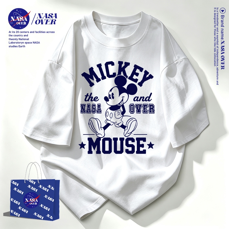 【จัดส่งตลอด 24 ชั่วโมง】🔥NASAชุดหน้าร้อนoversizeเสื้อยืดพิมพ์ลายหนูน้อยtshirtคอกลมแมทช์ง่ายเสื้อใส่ได้ทั้งชายหญิงYG2796