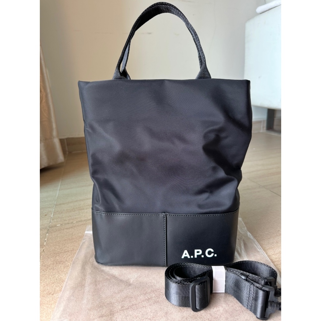Apc กระเป๋าสะพายหนัง pu ไนลอน