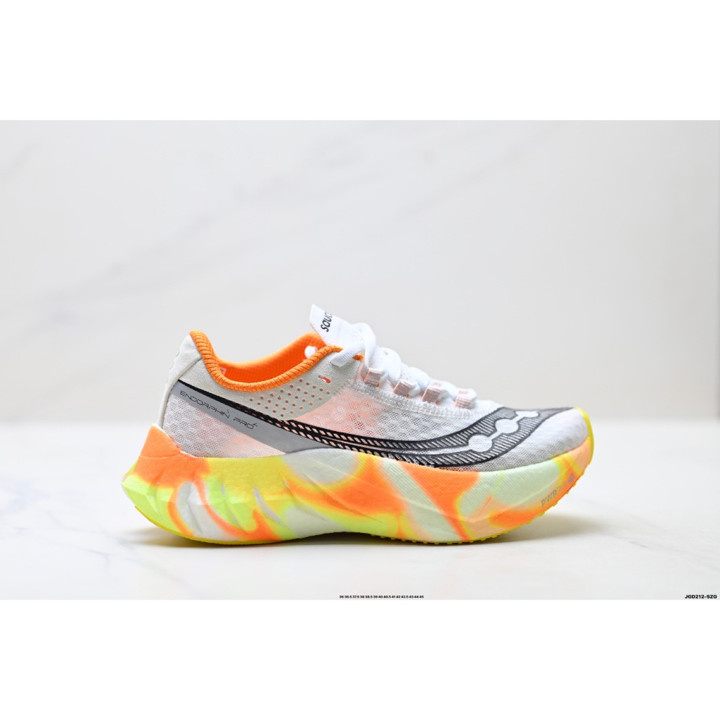 รองเท้าวิ่ง SAUCONY ENDORPHIN PRO4