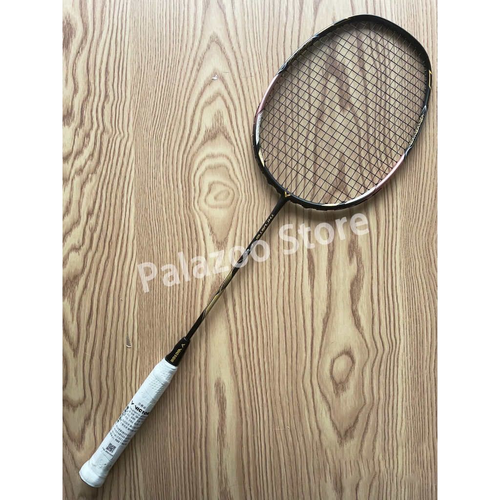 【จัดส่งในวันเดียวกัน】VICTOR ไม้แบดมินตัน  THRUSTER F 隼 ไม้แบดมินตันคาร์บอนเต็มรูปแบบพิเศษสำหรับการแข
