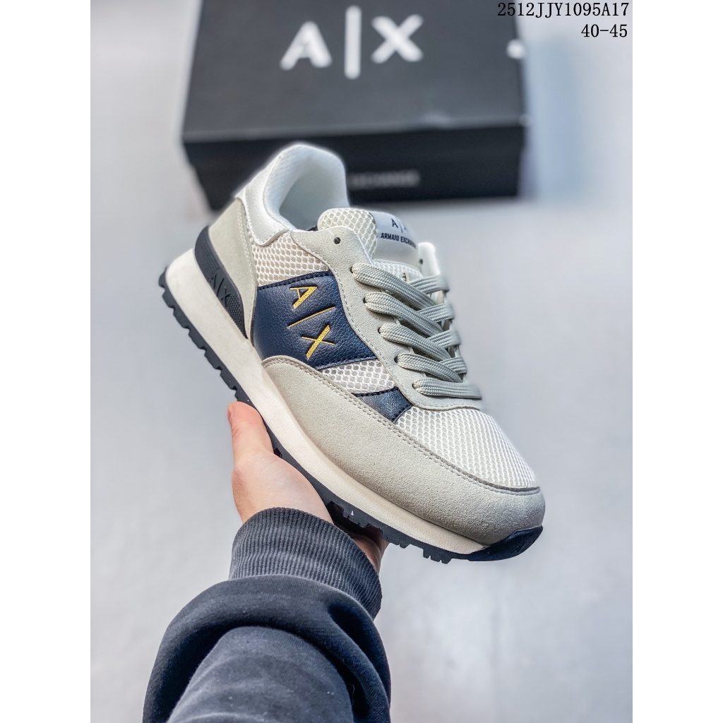 ARMANI EXCHANGEAE AX รองเท้าลําลอง