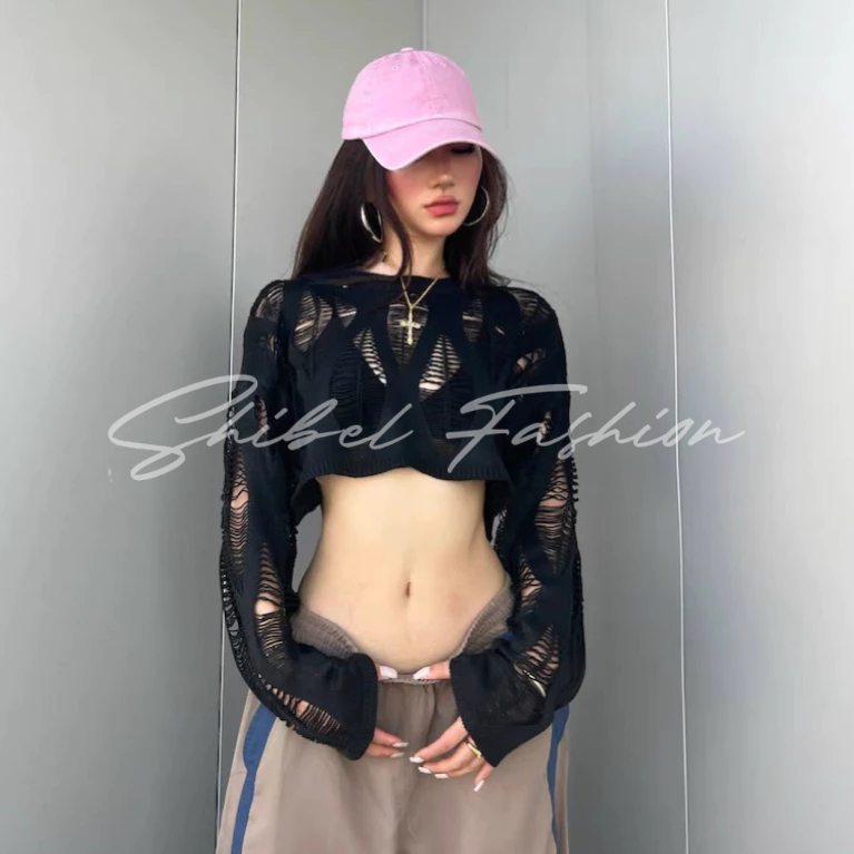 พร้อมส่ง เสื้อสเวตเตอร์ฉีกขาด เสื้อสเวตเตอร์ตาข่ายเปิดไหล่เอวสูง สไตล์โกธิค การออกแบบแกะสลักกลวง หลวมและสะดวกสบาย เซ็กซี่มาก