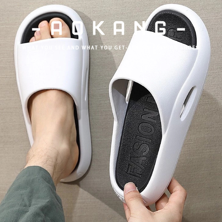 Aokang รองเท้าแตะกันลื่นด้านล่างหนาของผู้ชายเวอร์ชั่นเกาหลีเทรนด์แฟชั่นฤดูร้อนทุกการแข่งขันลําลองสบาย ๆ สบาย ๆ รองเท้าแตะผู้ชายใหม่