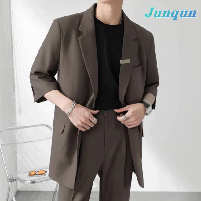 Junqun สูทผู้ชายสีดํา สูท มีกางเกงเข้าชุดให้เล สูท ชาย ผู้ชาย แบบบาง เสื้อสูทผู้ชายแฟชั่น VP37