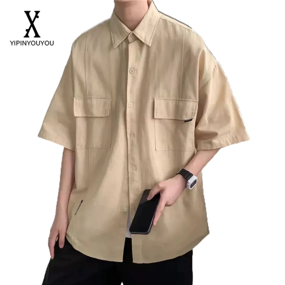 YIPINYOUYOU  2023 เสื้อเชิ้ตแขนสั้นลำลองผู้ชายสไตล์ฮ่องกงใหม่สไตล์ญี่ปุ่นสีทึบสีทึบใส่ได้ทั้งชายและหญิง