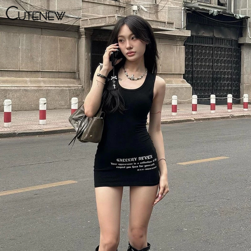 Cutenew ชุดเดรสสั้นแขนกุดลําลองผู้หญิงฤดูร้อนพิมพ์สไตล์ถนนชุดบอดี้คอนสีดํา
