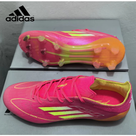 F50 Elite สีชมพู FG 39-45 รองเท้าฟุตบอลถักกลางแจ้งสําหรับผู้ชายรองเท้าฟุตบอลกันลื่นและทนต่อการสึกหรอ